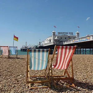 the-pearl-brighton.brighton-hotels-england.com/